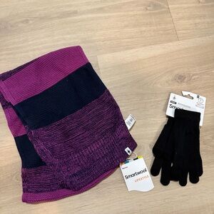 NWT Smartwool merino wool scarf & gloves